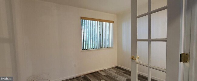 Photo - 2209 Greenwood Dr