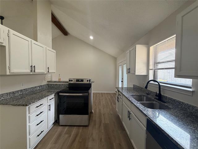 Photo - 418 S Las Vegas Trail