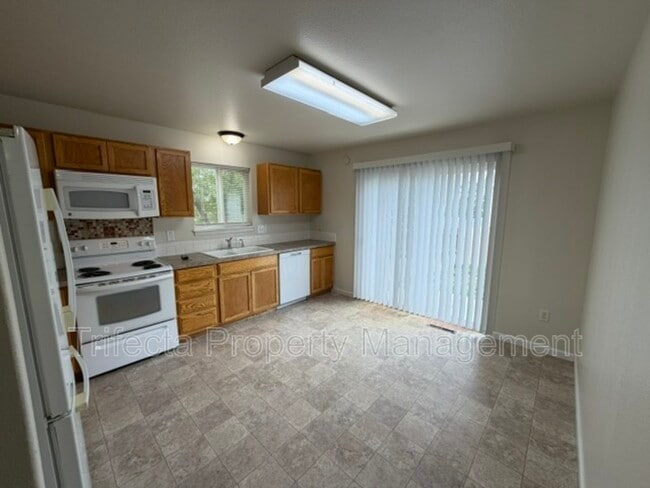 Photo - 3627 Glenbarr Ct