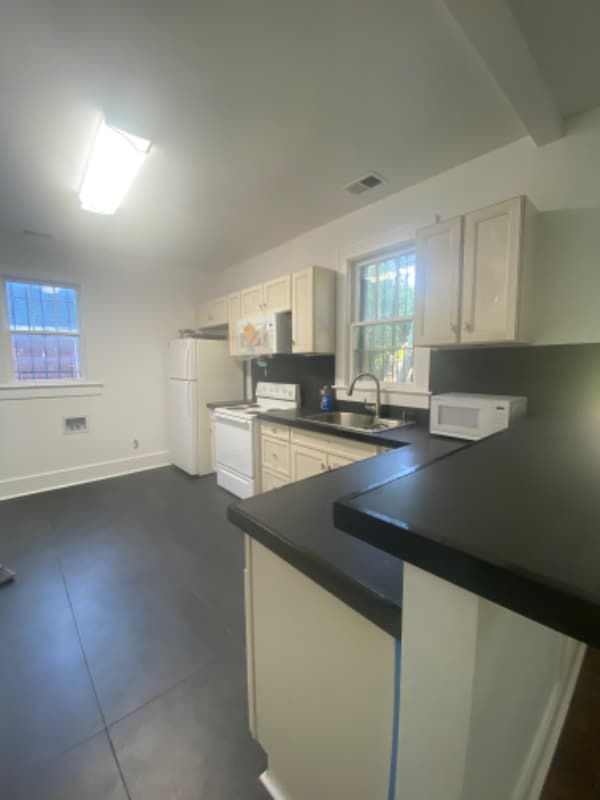 Photo - 1914 Calvert St