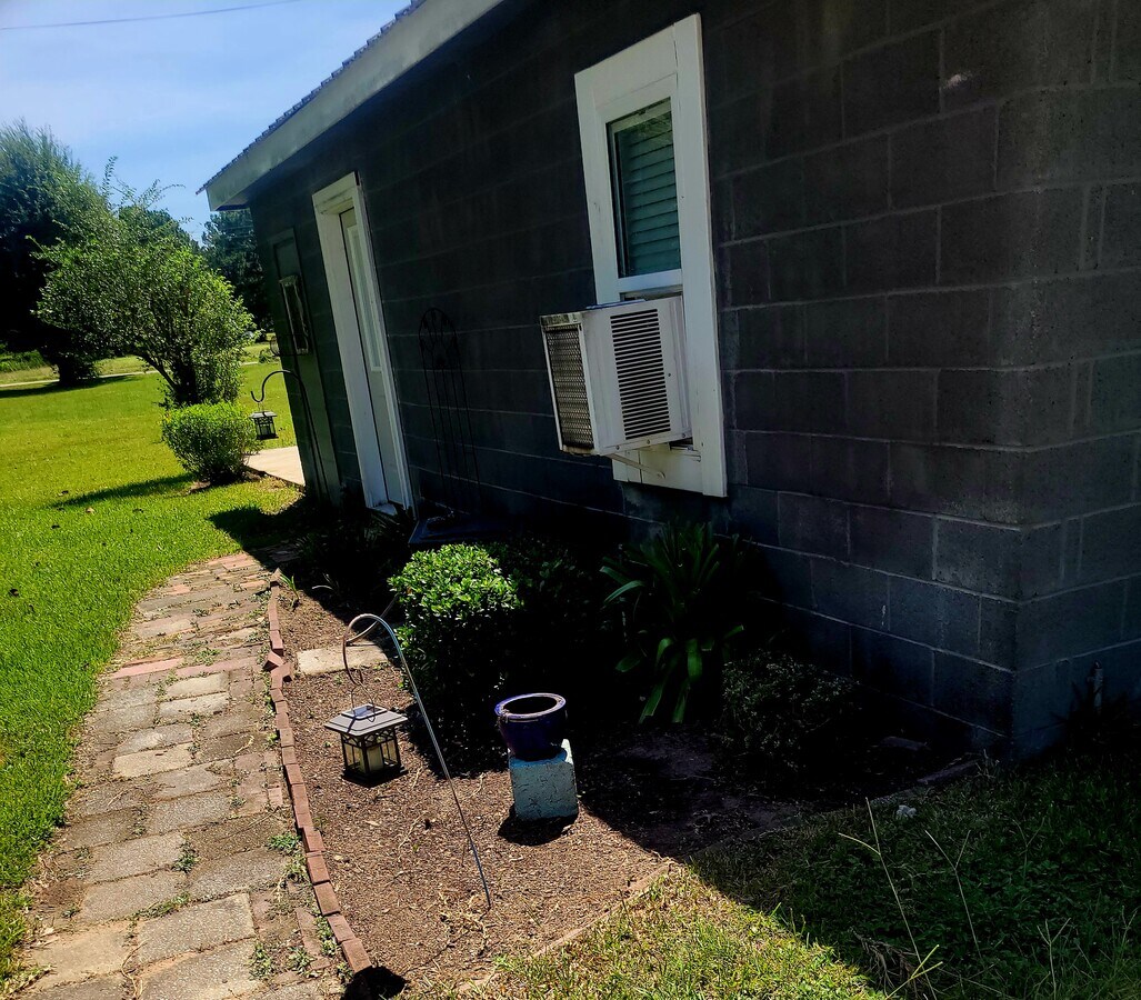 Photo - 123 Gordon Rd