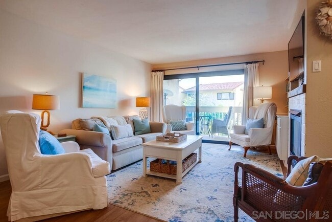 Photo - 429 S Sierra Ave Unidad 128