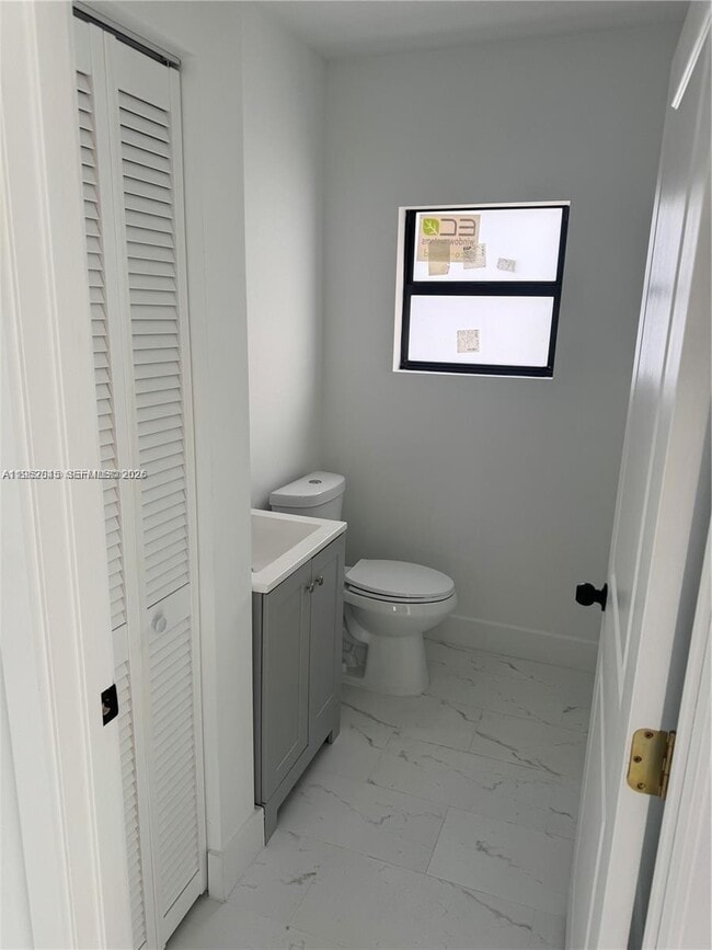 Photo - 325 NW 11th St Unit A