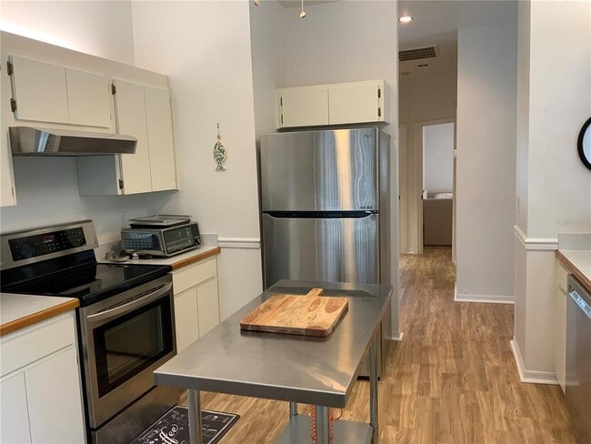 Photo - 1594 Coastal Pl