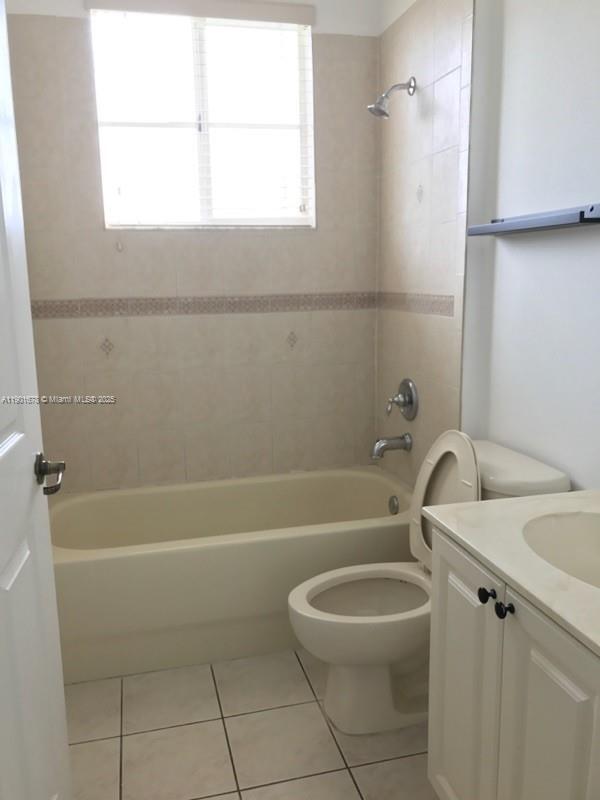 Photo - 2173 SE 2nd St
