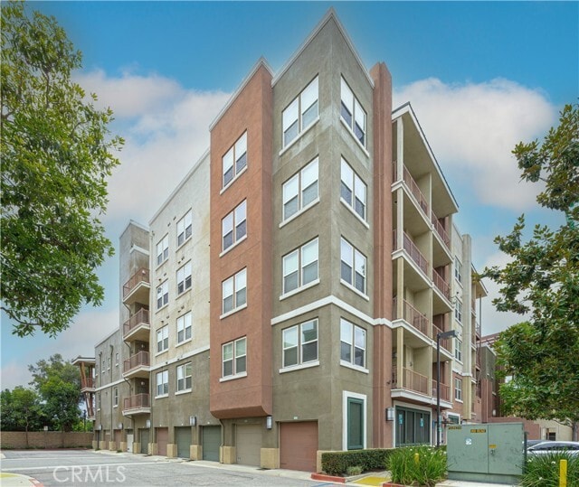 Photo - 12842 Palm St Unit 101