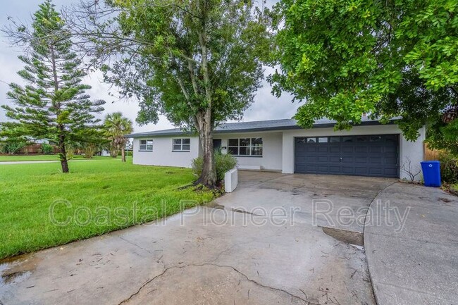 Building Photo - 4600 Venetian Blvd NE Rental