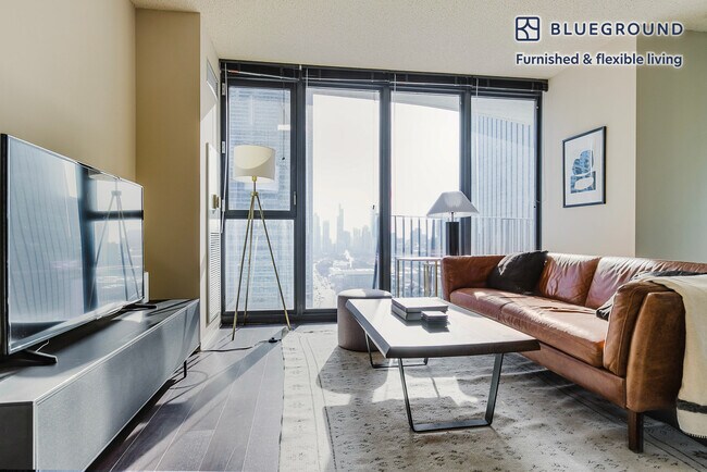 Photo - 225 N Columbus Dr Unidad FL23-ID1197