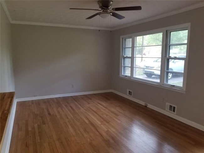 Photo - 5193 Alder Ln SW