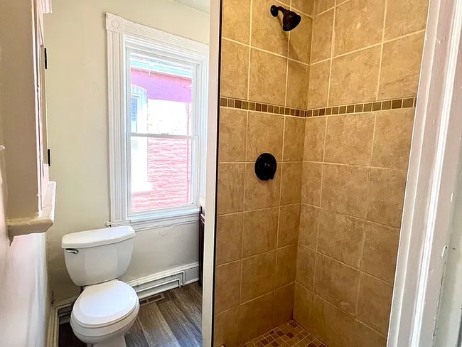 Photo - beautifully updated 3-bedroom, 1-bathroom townhouse
