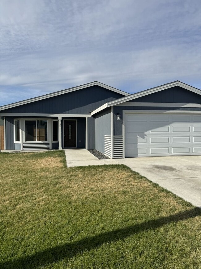 Photo - Open Concept Living