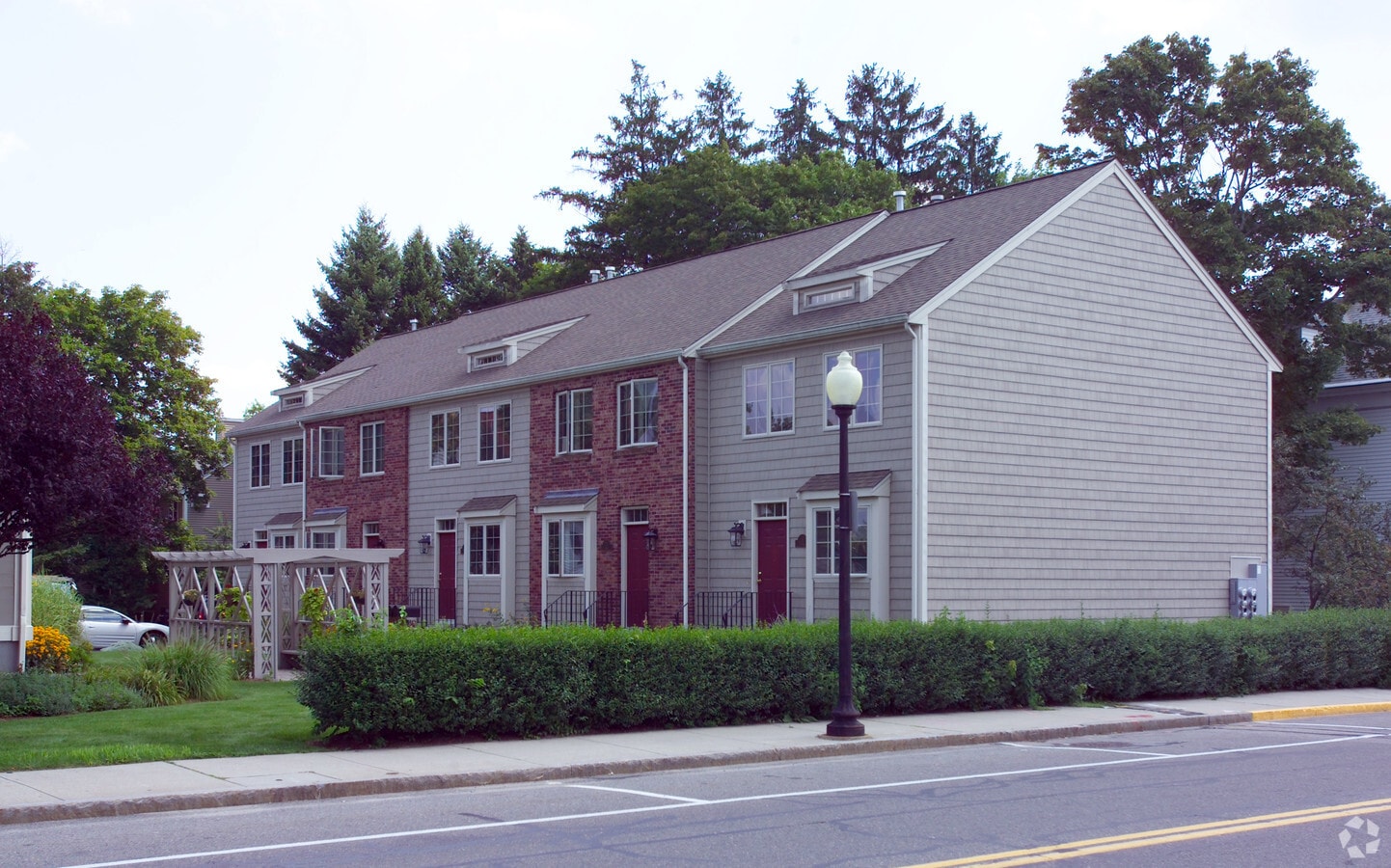 Photo - 41 N Main St