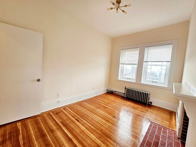 Photo - 91 Mount Vernon St Unit 5