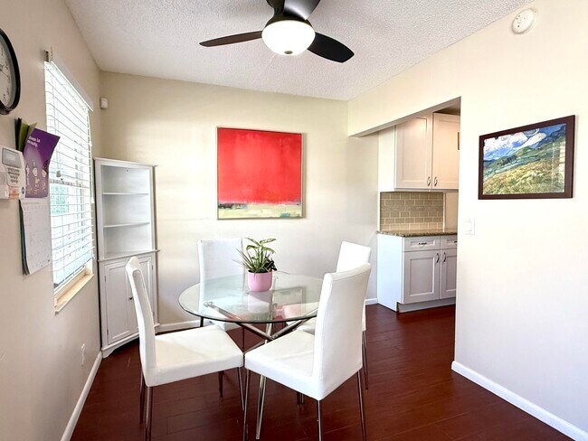 Photo - 143 Dorset D