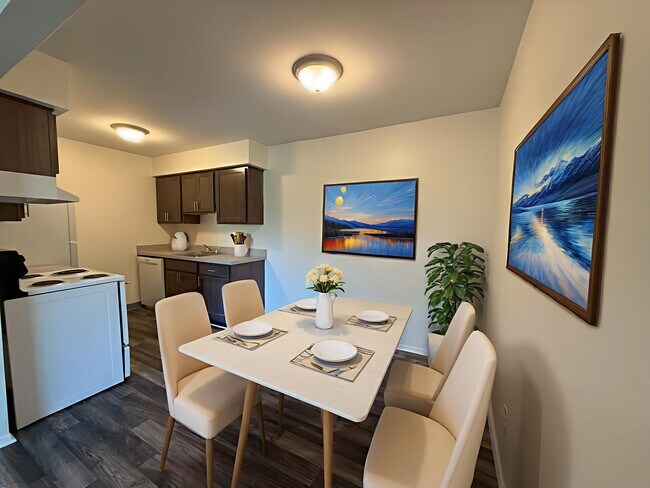 Pine Lake Apartments