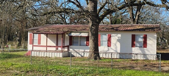 Photo - 121 Whiteface Dr