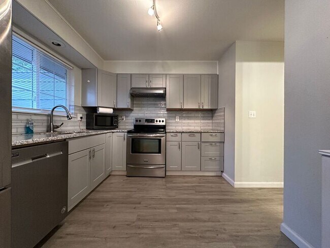 Photo - 7105 E Briarwood Dr