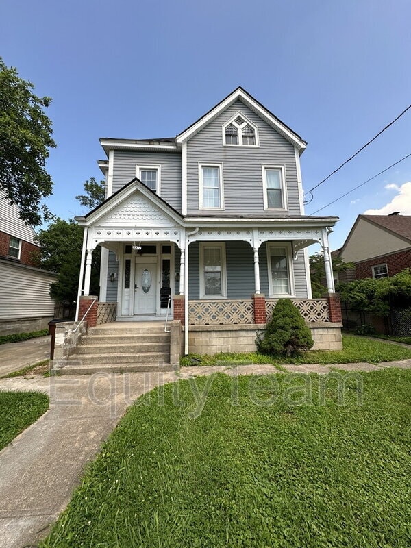 Photo - 4417 Ashland Ave Unit Apt A