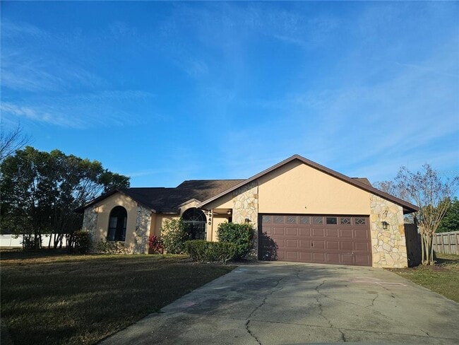 Building Photo - 2940 Dupont St