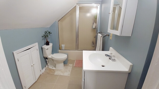 Photo - 1922 Bigelow St Unit Apt 3