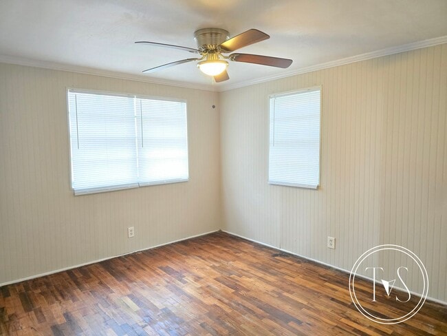 Photo - RATE DROP ALERT (was $1600/month)!