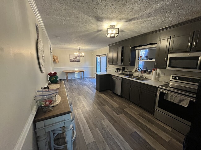 Photo - 120 Beverly Hills Cir