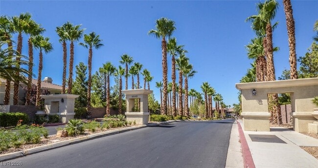 Building Photo - 9050 W Warm Springs Rd Unit 1177