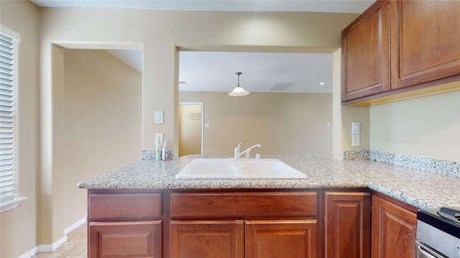 Building Photo - 10602 W Hidden Lake Ln