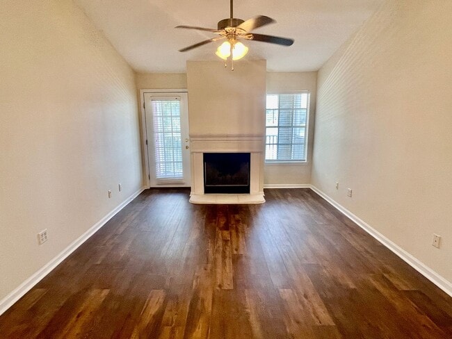 Photo - 828 Amelia Lakes Unit 828