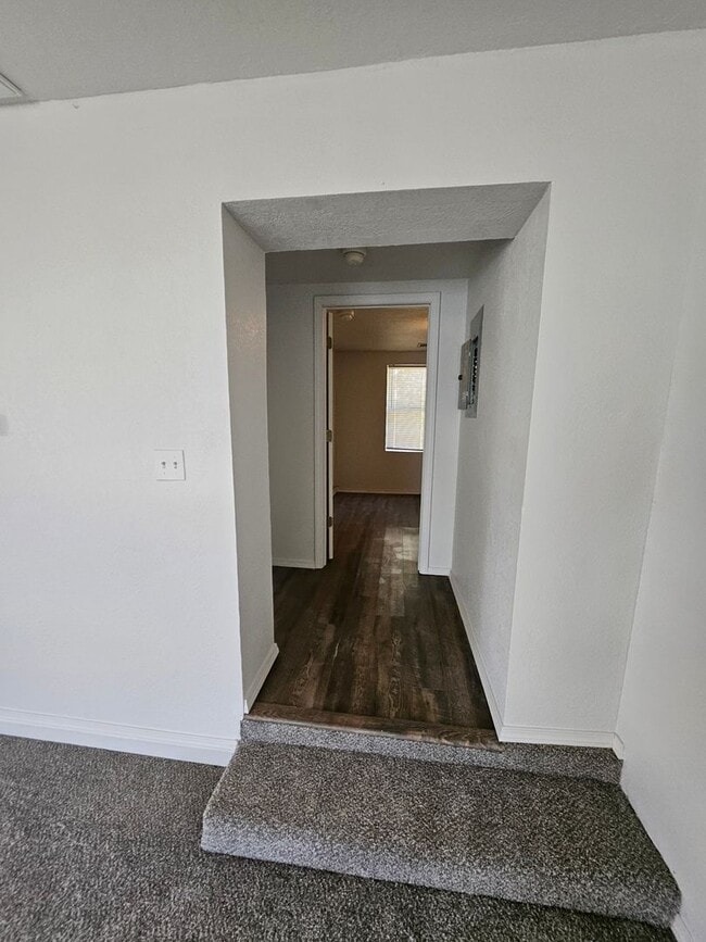 Photo - Cute little 2 bedroom with a big yard!