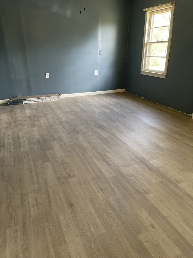 Photo - 384 State Rd S-38-1203