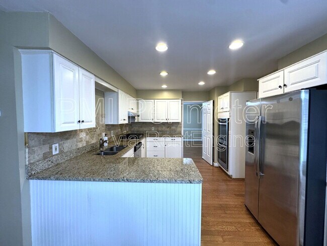 Photo - 5338 Roberts Dr