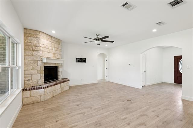 Photo - 1702 Kings Ln