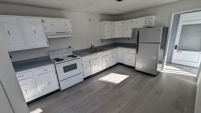 Photo - 315 Garibaldi Ave Unit 315 B