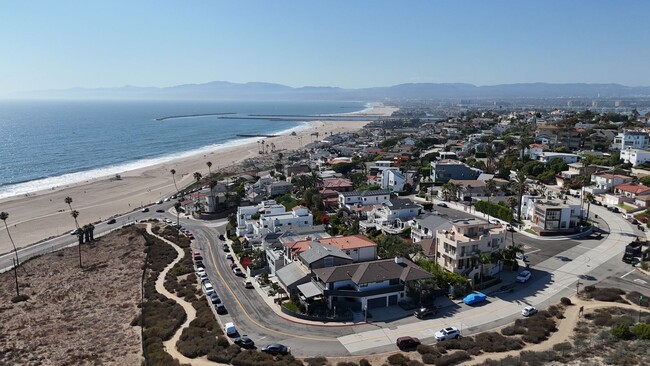 Pacific Ocean Views - Pacific Ocean Views House