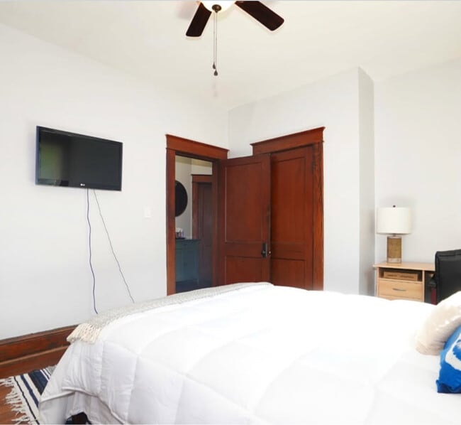 Photo - 4603 White Ave