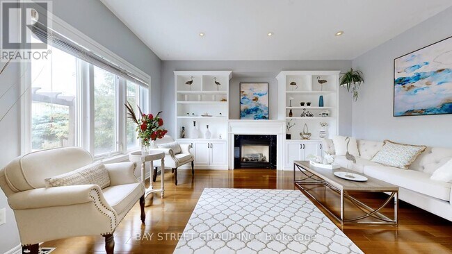 Photo - 505 Heath St