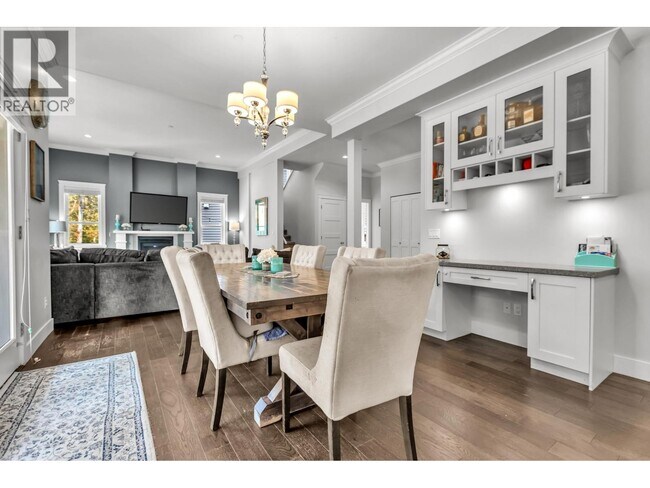 Photo - 24280-2104A 104A Ave