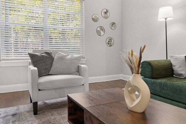 Photo - 590 James Maxwell Rd Unit ID1346821P