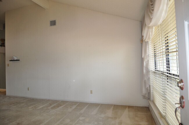 Photo - 1153 Highpoint Rd Casa