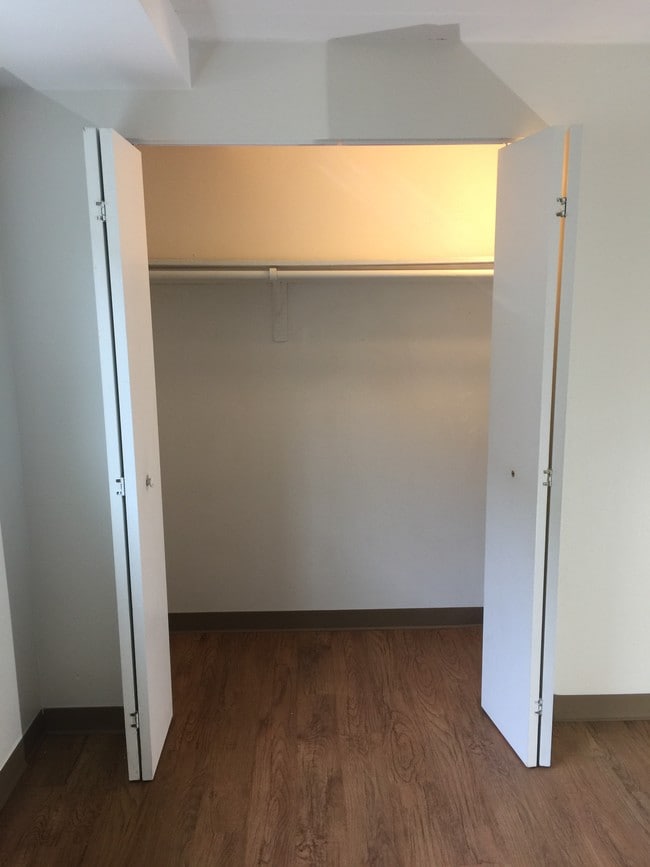 Meadow View Apartments Blue Island, IL