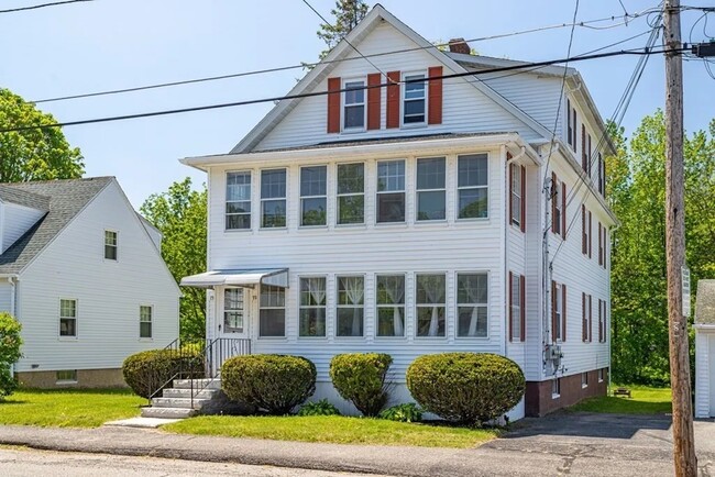 Photo - 73 Marquette St Unidad #2