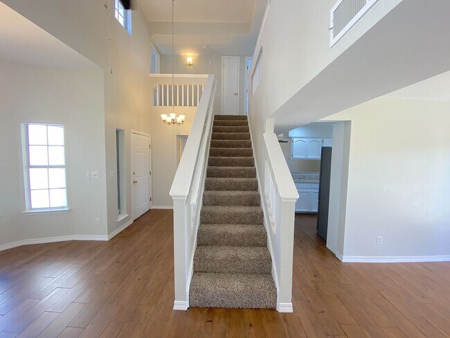 Photo - Beautiful North Hills Refrig A/C Home with Pool!