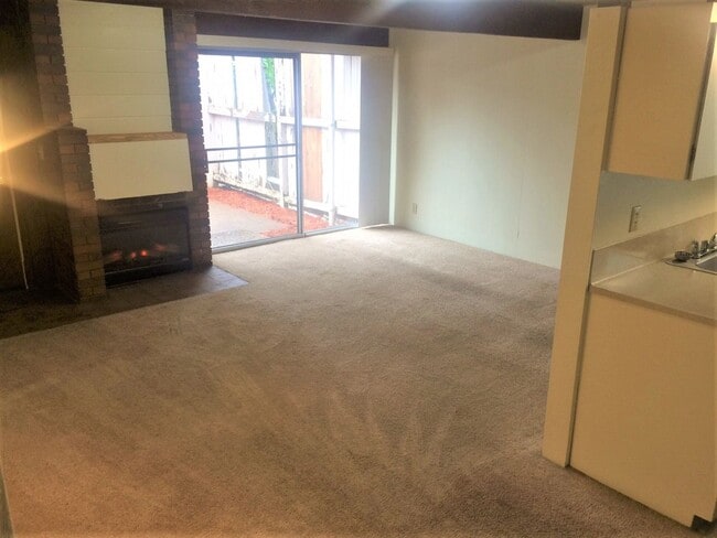 Photo - 1501 NW Woodland Dr Unit 1507