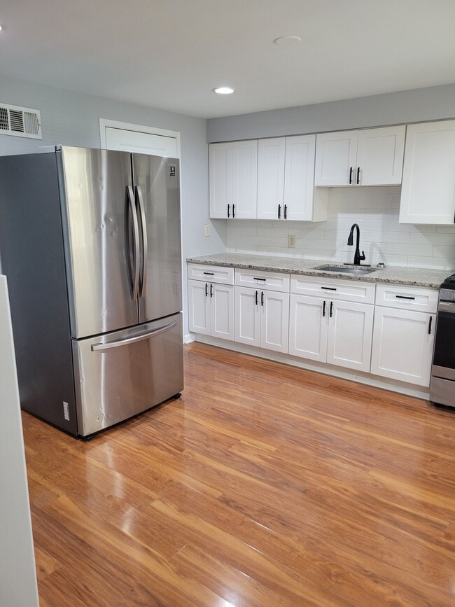 Photo - 7865 St Bridget Ln