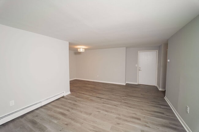 Enclave West Hartford / Parc West