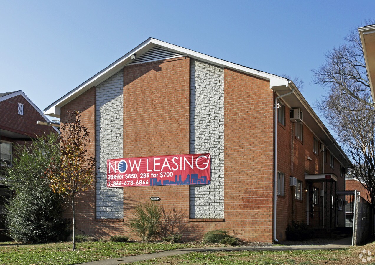 Primary Photo - 4828 Chamberlayne Ave Apartments