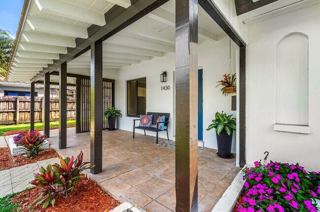 Photo - 1430 NE 16th Ave