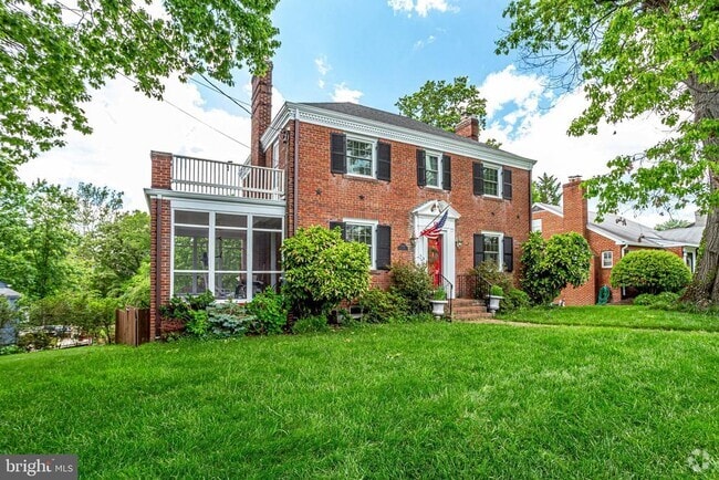Building Photo - 609 Upland Pl Rental