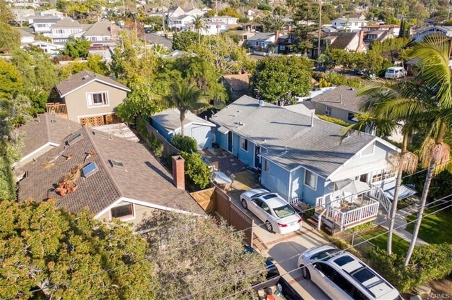 Photo - 1172 Catalina St Unit Back